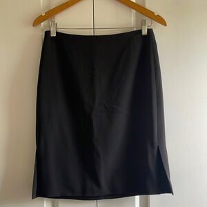 Dylan Gray Black Crepe Pencil Skirt (Size 4)
